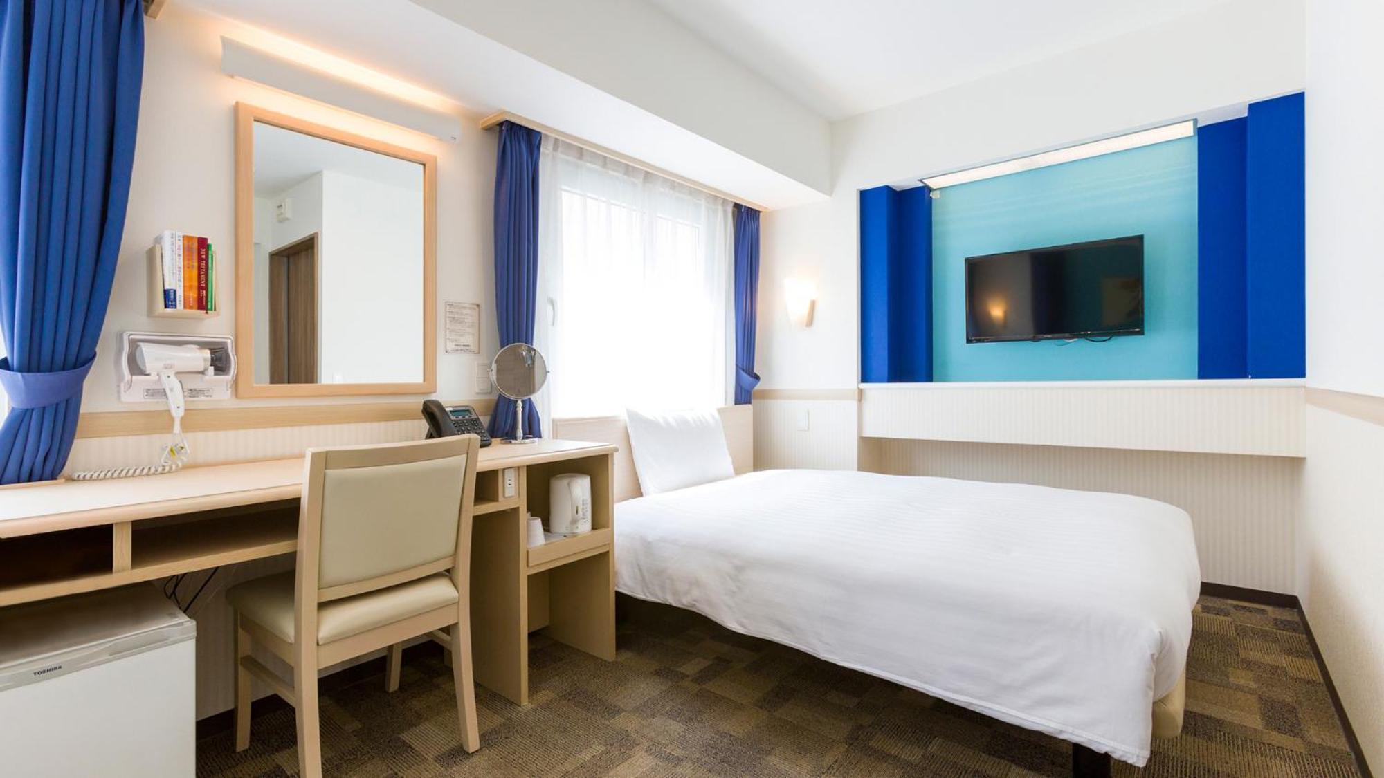 Toyoko Inn Kyoto Gojo Omiya Szoba fotó